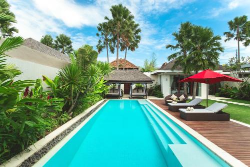 luxury hotels in Seminyak