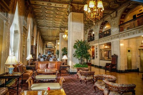 luxury hotels in Indiana