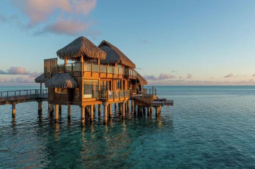 luxury hotels in Bora Bora