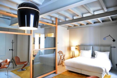 luxury hotels in Chiado