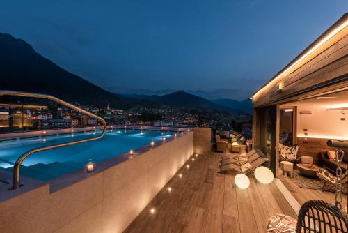 luxury hotels in Trentino Ski East