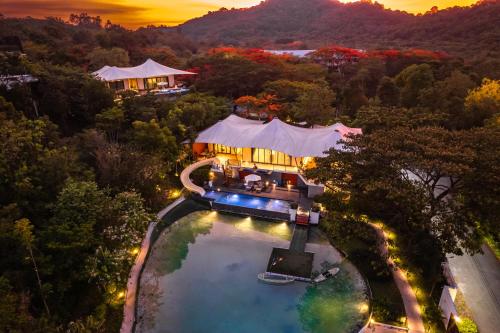 luxury hotels in North-Eastern Thailand