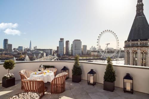 luxury hotels in London