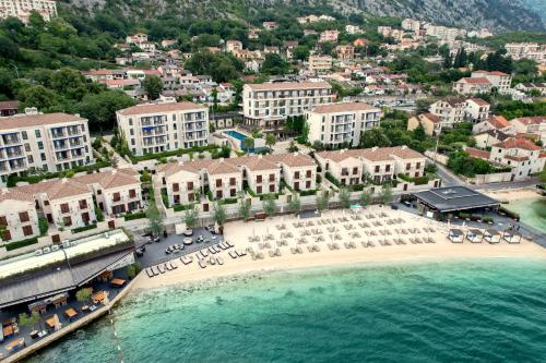 luxury hotels in Kotor