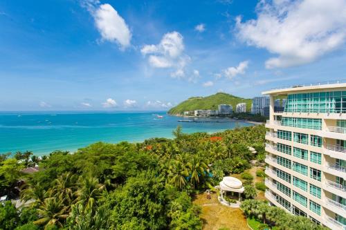 luxury hotels in Sanya