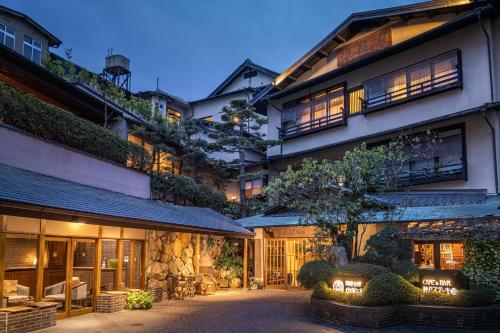 luxury hotels in Kobe