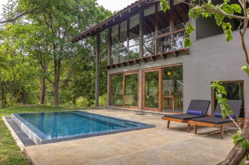 luxury hotels in Sigiriya