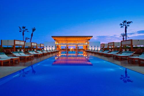 luxury hotels in Paracas