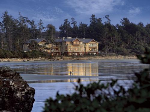 luxury hotels in Vancouver Island