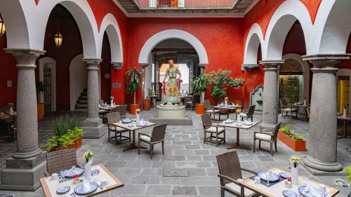 luxury hotels in Central Mexico