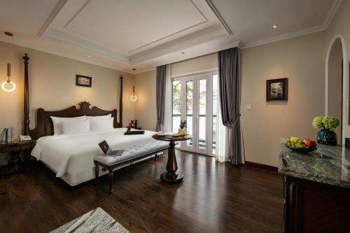 luxury hotels in Hanoi