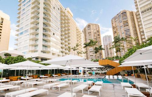 luxury hotels in Honolulu