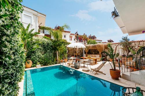 Alachi Hotel