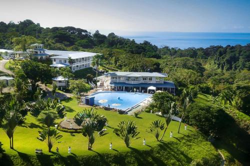 luxury hotels in Puntarenas