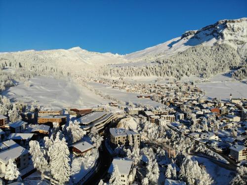 Me and All Hotel Flims, by Hyatt