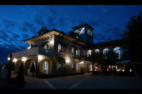 luxury hotels in Langhe