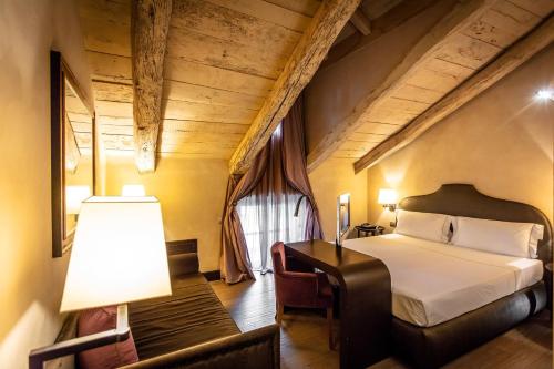 luxury hotels in Langhe