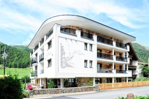 luxury hotels in Ischgl