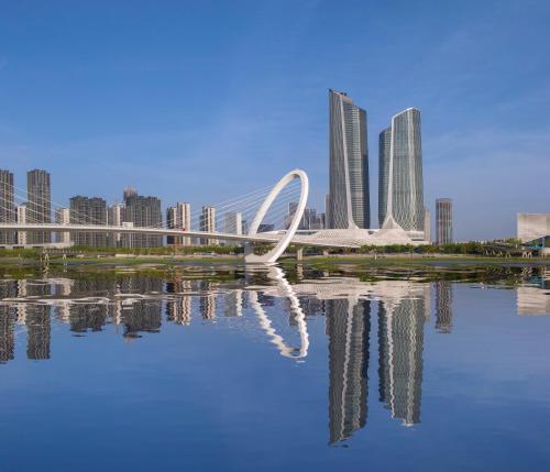 luxury hotels in Nanjing Area