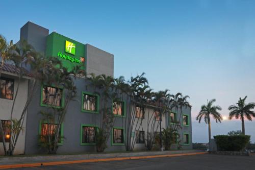 luxury hotels in Tampico