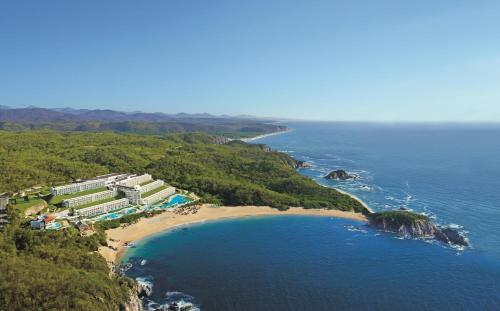 luxury hotels in Huatulco