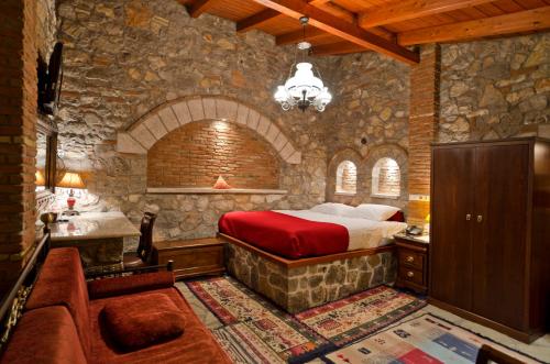 luxury hotels in Peloponnese