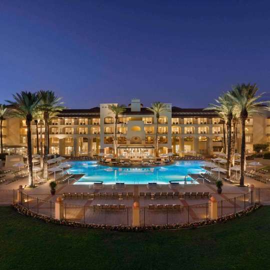 luxury hotels in Phoenix Area