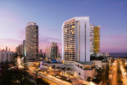 luxury hotels in Gold Coast