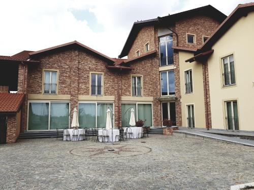 luxury hotels in Langhe