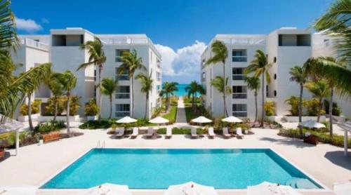 luxury hotels in Grace Bay