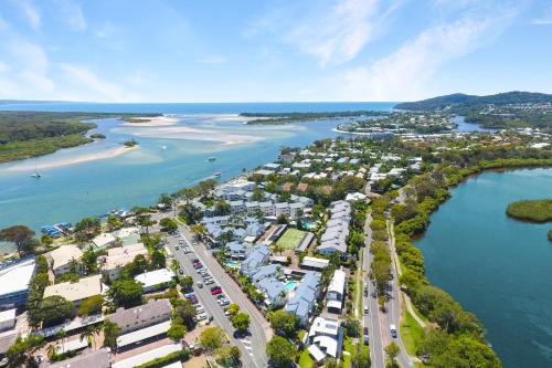 luxury hotels in Noosaville