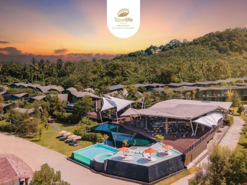 luxury hotels in Phang Nga