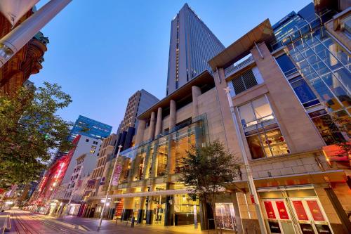 luxury hotels in Sydney Cbd