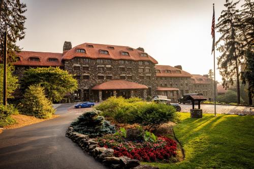 luxury hotels in Blue Ridge Mountains