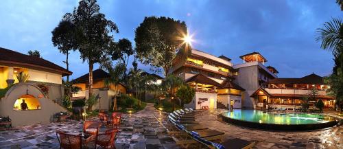 luxury hotels in Munnar