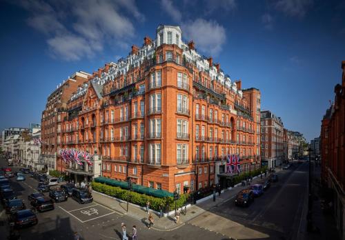 luxury hotels in London