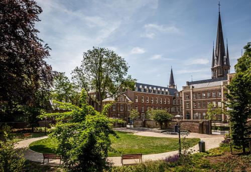 luxury hotels in Maastricht