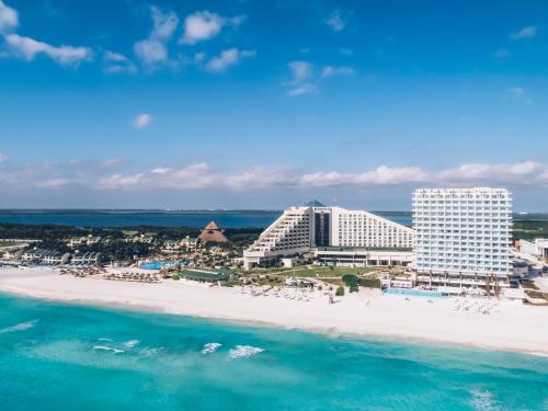 luxury hotels in Cancún