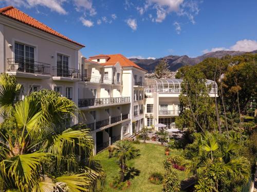 luxury hotels in Funchal