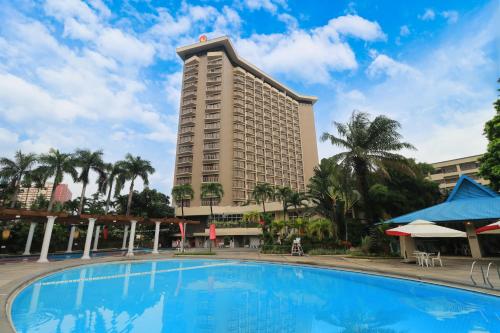 Century Park Hotel