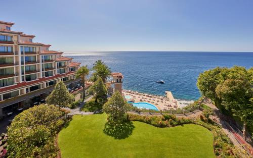 luxury hotels in Funchal