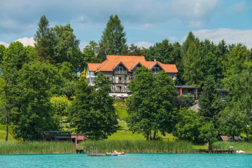 luxury hotels in Carinthian Lakes