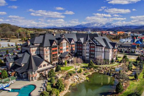 luxury hotels in Pigeon Forge