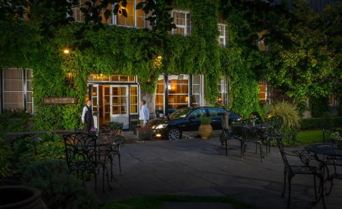 luxury hotels in Limerick