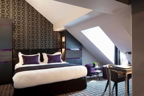 luxury hotels in 8Th Arrondissement