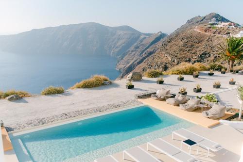 luxury hotels in Santoríni