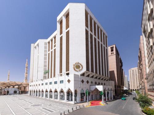 luxury hotels in Al Madinah