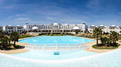 luxury hotels in Tunis