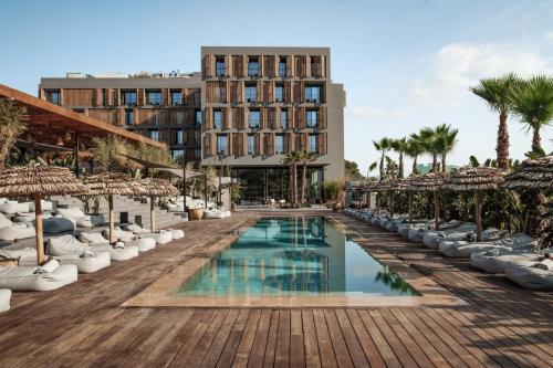 luxury hotels in Ibiza