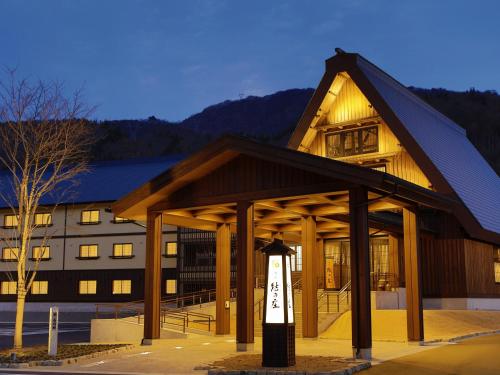 luxury hotels in Ishikawa